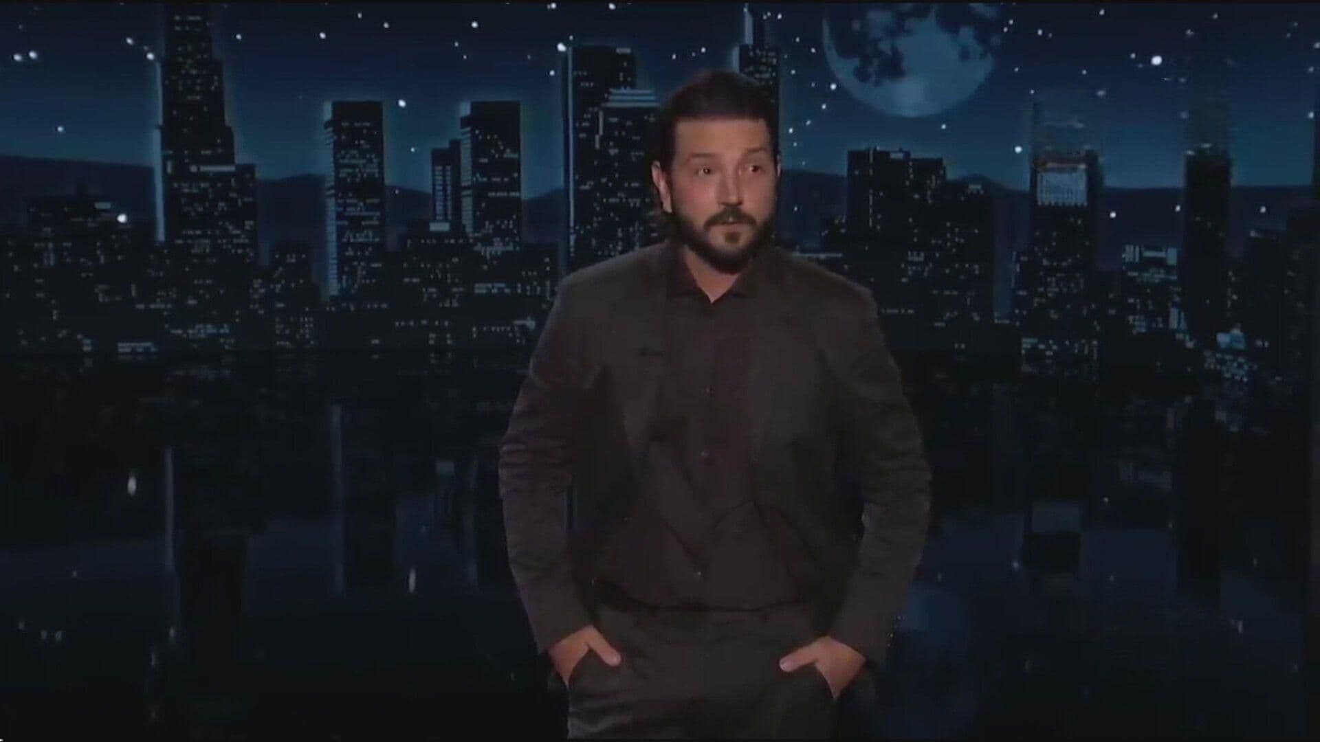 FOTO: Diego Luna Destaca Contribuciones de Comunidad Migrante a EUA Durante Programa de Televisión